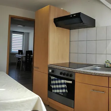 Schoene 2 Raum, 2 - 4 Bett In *