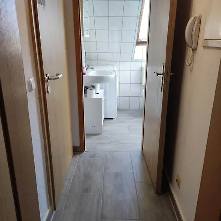 Schoene 2 Raum, 2 - 4 Bett In *