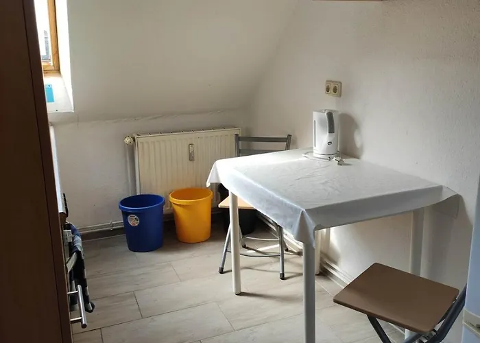 Schoene 2 Raum, 2 - 4 Bett In Lejlighed Schönebeck