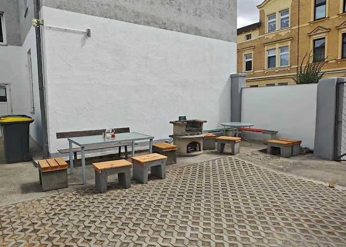 Schoene 2 Raum, 2 - 4 Bett In * Schönebeck